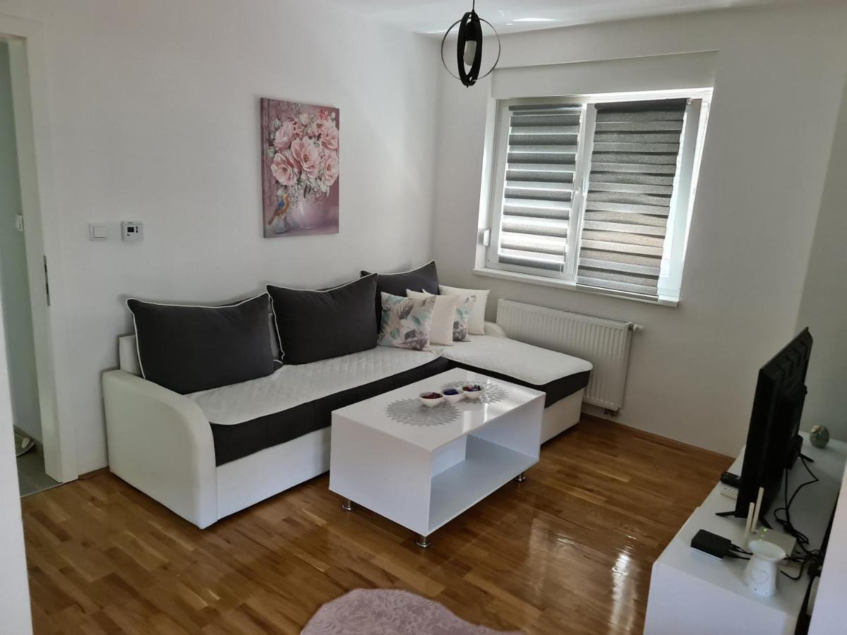 Apartman Crystal Brčko エクステリア 写真