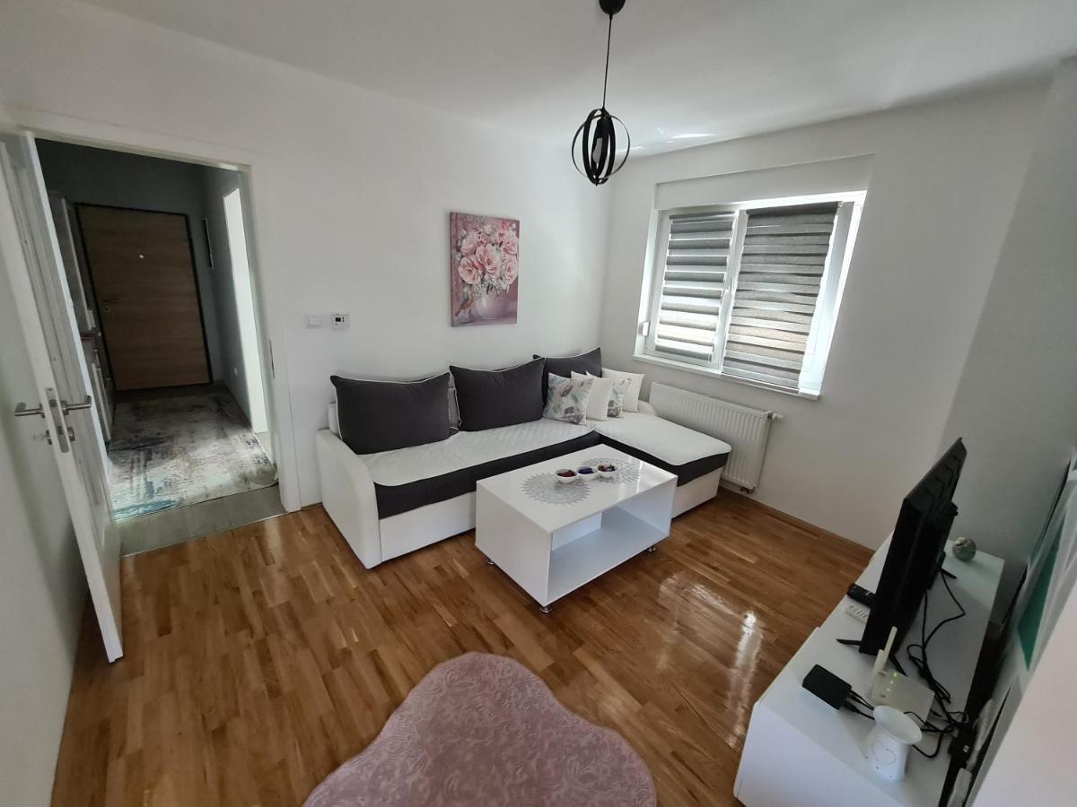 Apartman Crystal Brčko エクステリア 写真