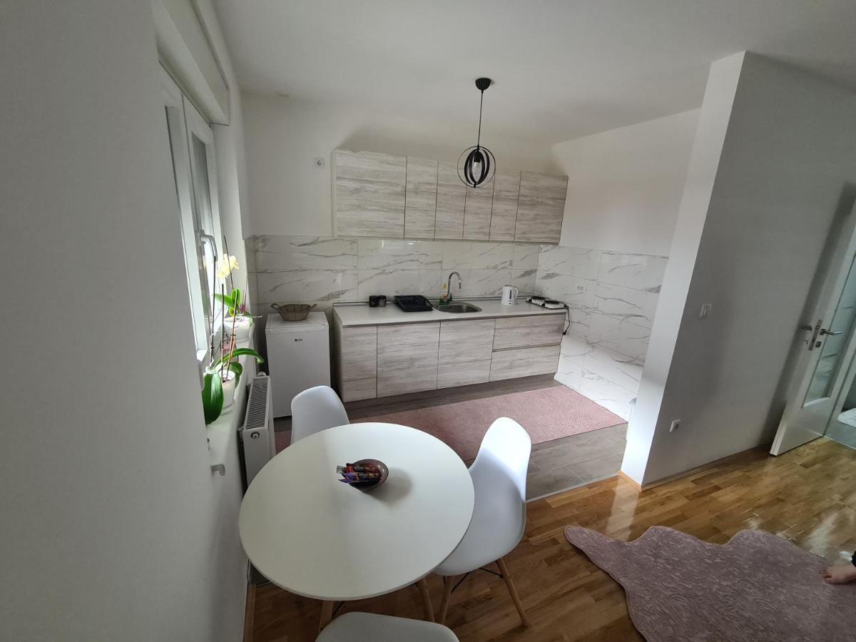 Apartman Crystal Brčko エクステリア 写真