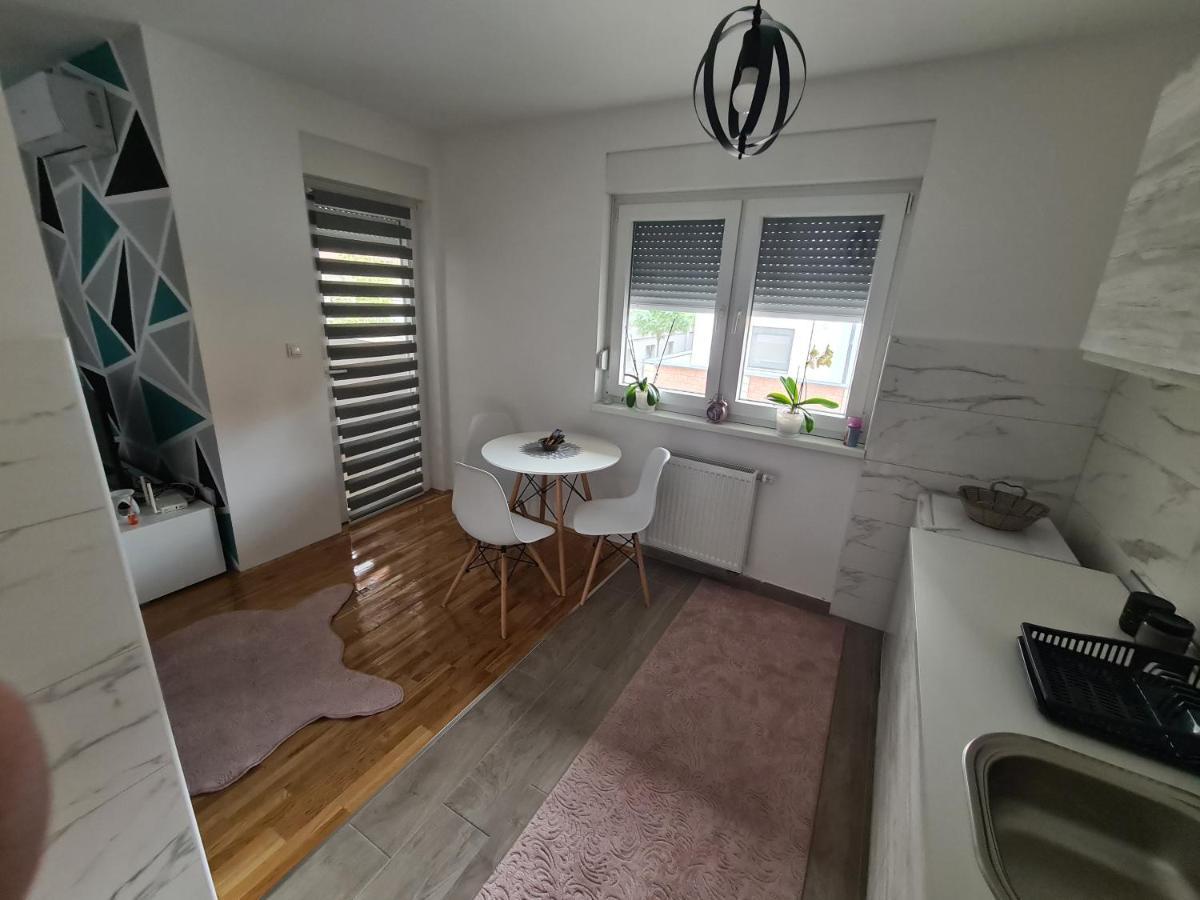 Apartman Crystal Brčko エクステリア 写真